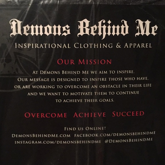 Meet your Posher, Karen Perry Phillips - Picture 7 of 13